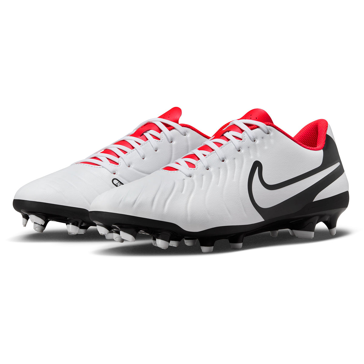 Botines Fútbol Nike Legend 10 Club Hombre